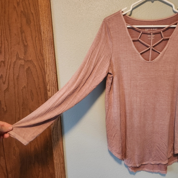 American Eagle Long-Sleeve - Picture 2 of 8